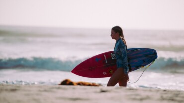 finding hidden gems surfing local